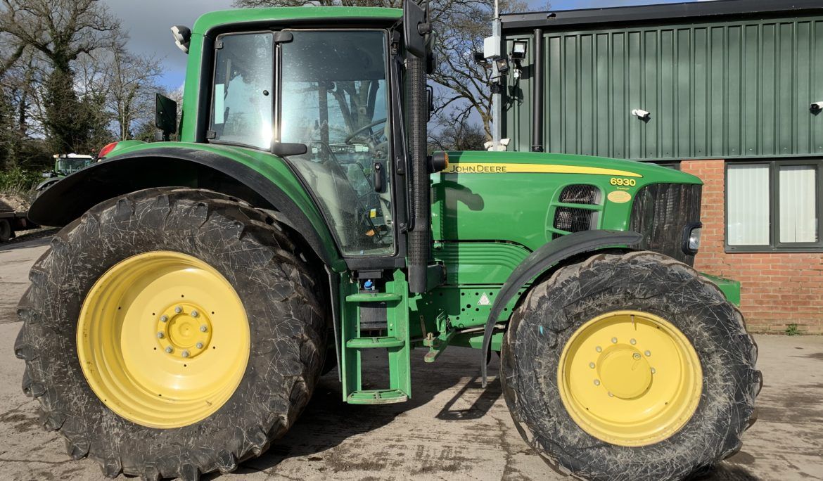 John Deere - Redlynch Tractors