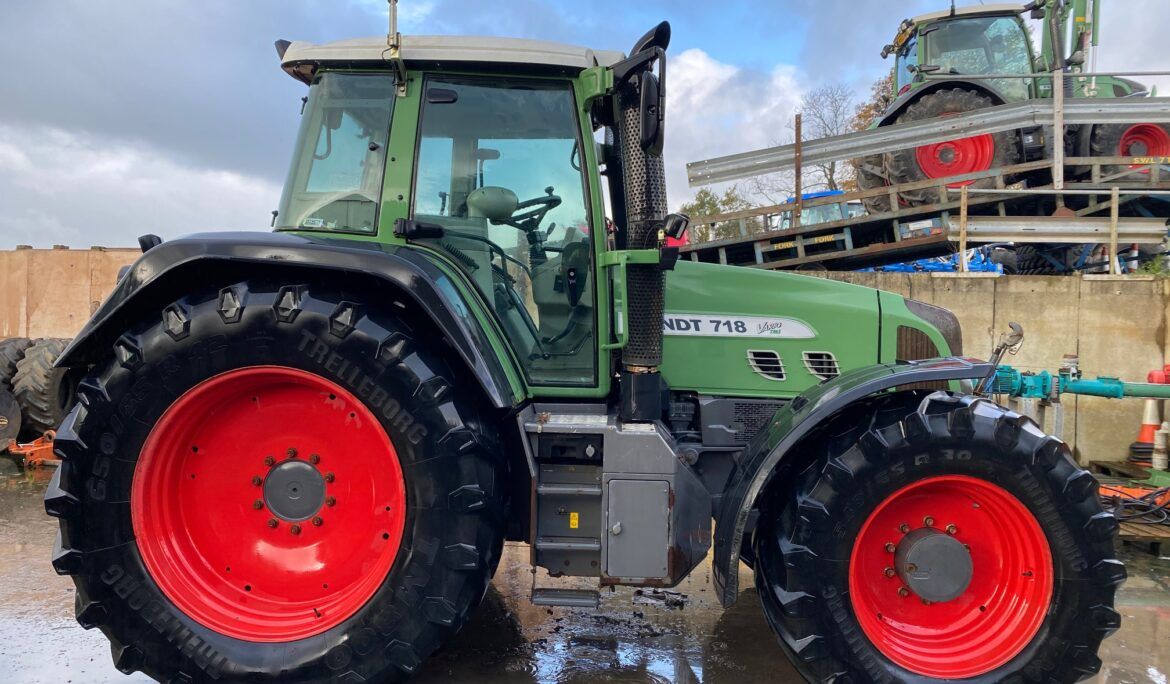 Fendt 718 Vario (WX59 FNO)