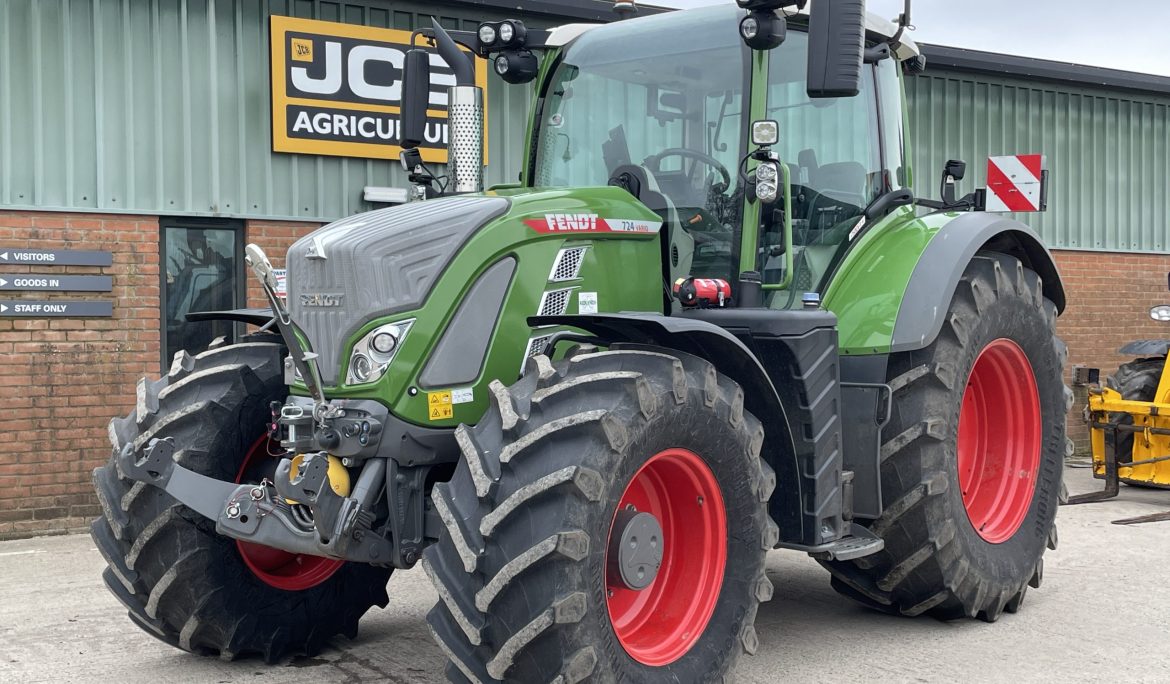 Fendt 724 Gen 6 Profi Plus