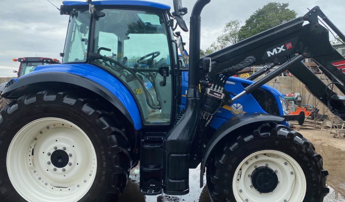 New Holland T5.120 (WX69 EGD)